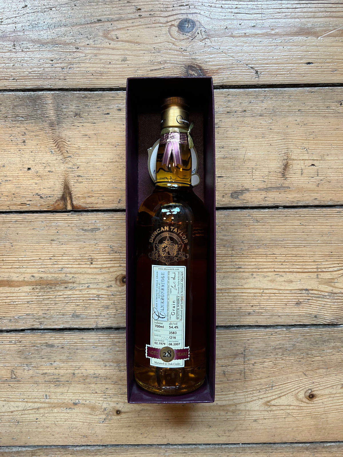 Duncan Taylor Rare Auld Cameronridge 28 år 54,4%